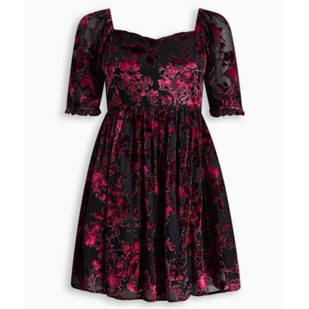 TORRID NWT MINI BURNOUT VELVET BABYDOLL DRESS - Picture 5 of 6